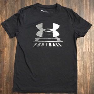 Under Armour t shirt size medium black